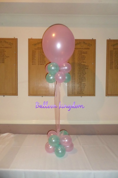 16" floating  balloon cenetrpeice