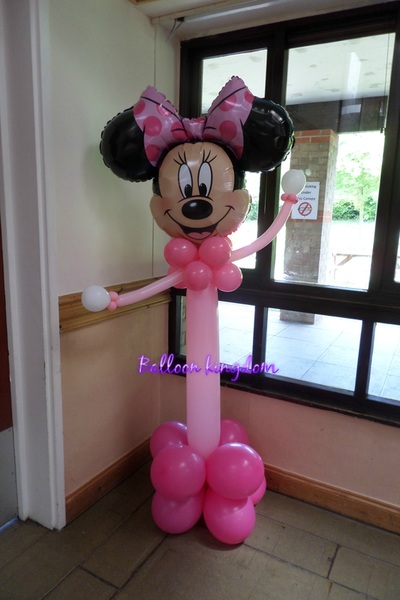 pink minnie mouse balloon sculpture 