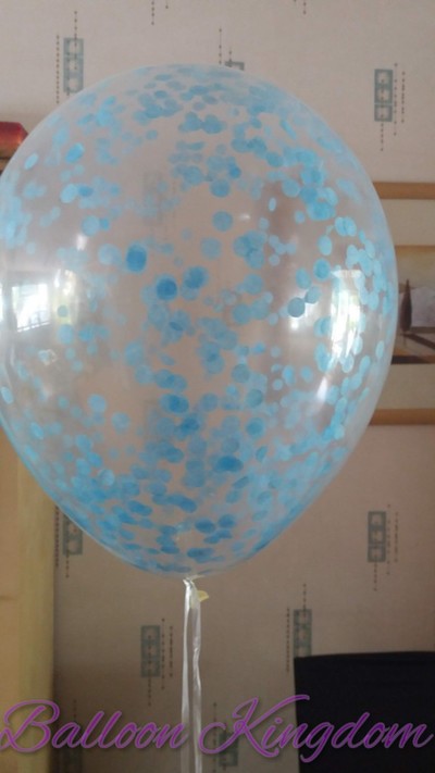 11" latex balloon with blue 1cm confetti