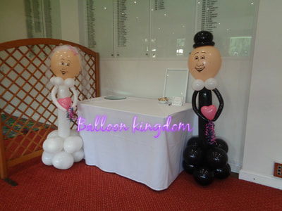 balloon bride and groom sculptures