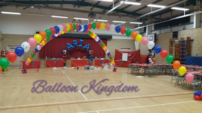 double dance floor balloon arch